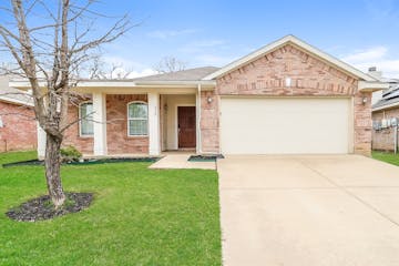 1929 Temper Ln DALLAS, TX 75253